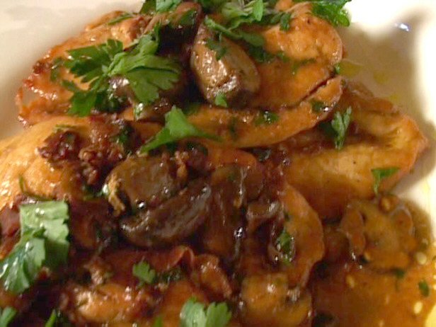 daube poulet   chicken in red wine